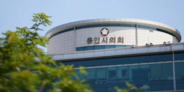 20220527 용인특례시의회 전경-01.jpg