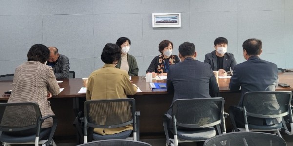 221101 유영일 의원, 서브웨이 불공정 계약 개선 간담회 개최1.jpg