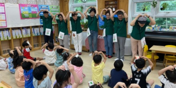 2. 용인특례시가 세대 연계 환경교육 프로그램을 9월까지 진행한다..jpg