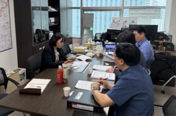 250716 황세주 의원, 안성지역 상·하수도, 도시가스 확대 위한 실무진 간담회 가져.jpg