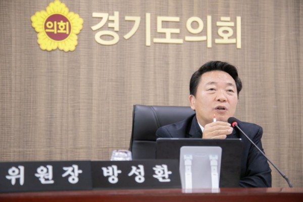 251120 방성환 의원, “농정 예산 삭감 관행 멈춰야... 작은 사업 하나라도 지키겠다”.jpg