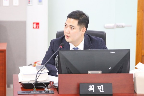 251124 최민 의원, 폐업·재기·상권... 현장의 절박함을 읽지 못한 감액 편성 재검토 필요1.jpg