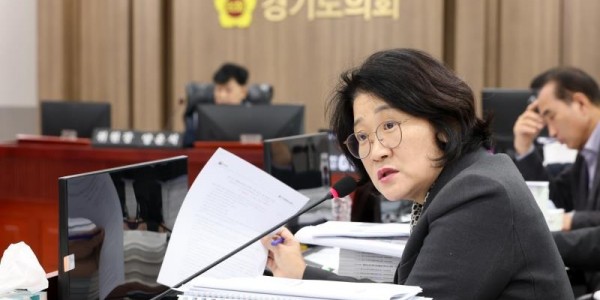 251209 신미숙 의원, 통합재정안정화기금 ‘돌려막기 기금’ 전락 ...기금 구조 전면 개편 필요.jpg