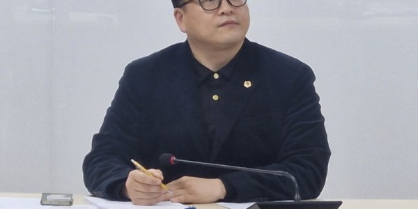 260113 임창휘 의원, RE100-데이터센터 조례 4월 발의 목표...관계부서 정담회 개최 (1).jpg
