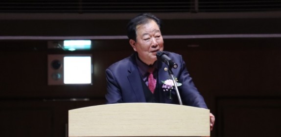 260130 안전행정위원회, 2026년 경기도 의용소방대 연합회장 취임식 참석 (2).jpg